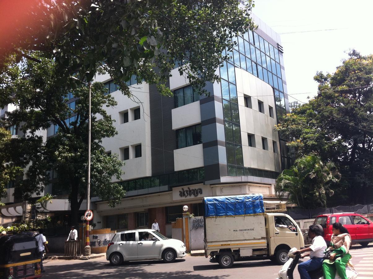 Hotel Ashirwad Пуне Екстер'єр фото